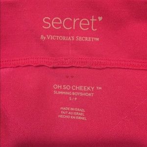VICTORIA'S SECRET OH SO CHEEKY SLIMMING BOY SHORTS