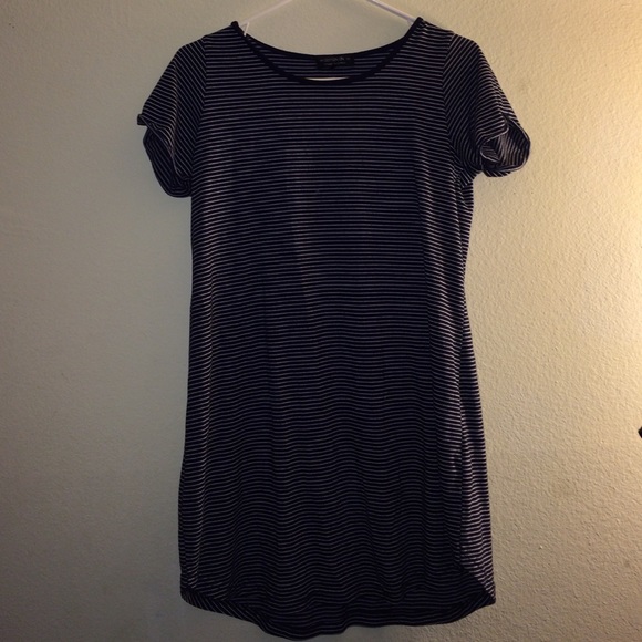 T-shirt dress