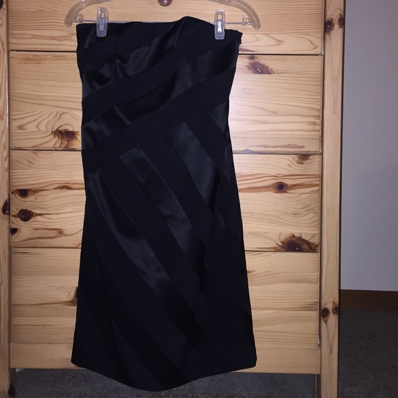 David Meister strapless cocktail dress