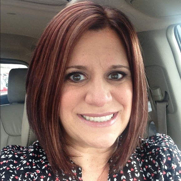 Meet your Posher, Traci