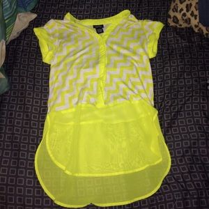 Rue 21 hidden buttons button up shirt