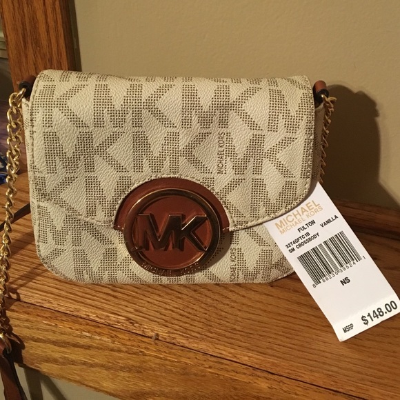 Michael Kors Fluton small vanilla crossbody.