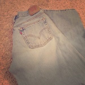 Levis