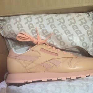 Meet your Posher, Daniella