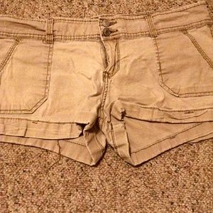 Aeropostale Brand Khaki Shorts
