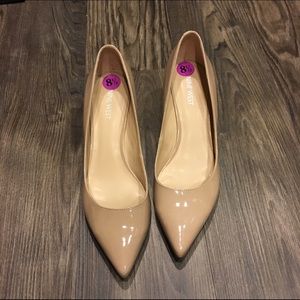 Nine West Nude Kitten Heels
