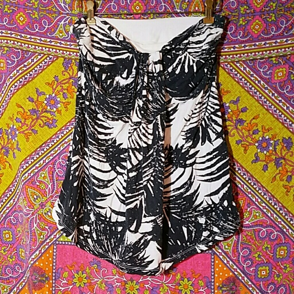 Black and White Tube Top