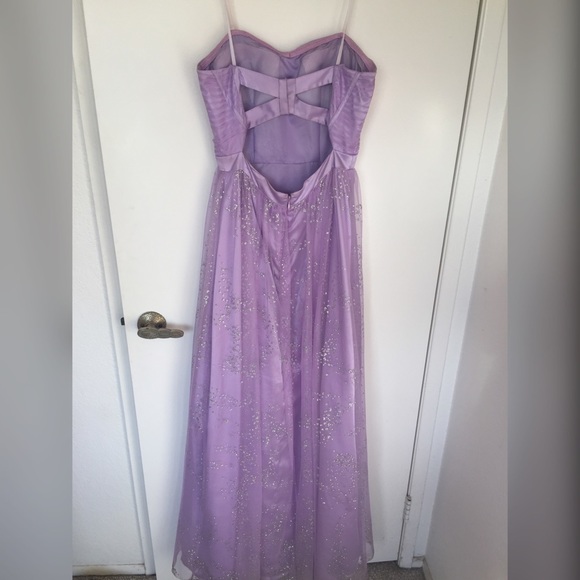 Light purple prom dress - Picture 3 of 3