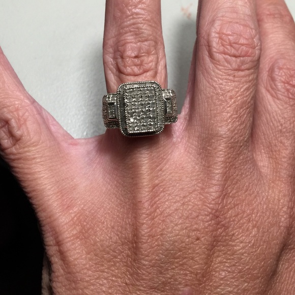 bought from posher but now too big