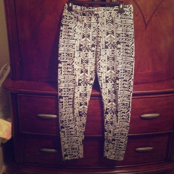 Black and white dressy leggings