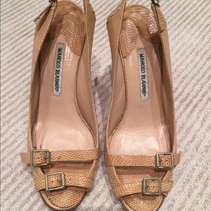 Manolo Blahnik textured-leather, strappy sandals