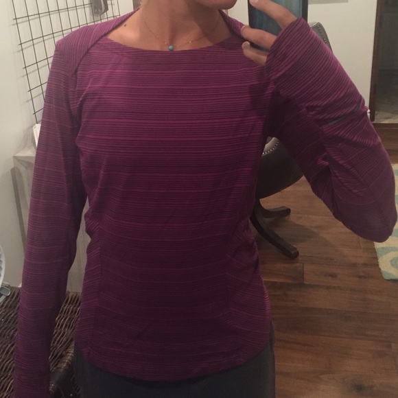 lululemon long sleeve size 6 purple and black