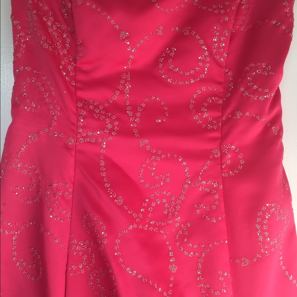 Pink strapless pageant dress - Picture 2 of 3