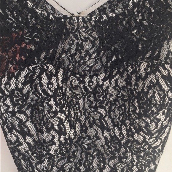 Black and white lace formal - Picture 3 of 3