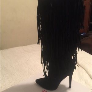 Winter tassel leg & heeled boots