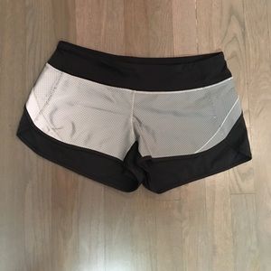 Lululemon Athletica Speed Short Reflective