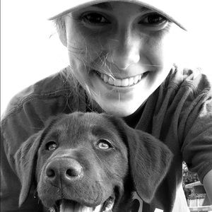 Meet your Posher, Caroline