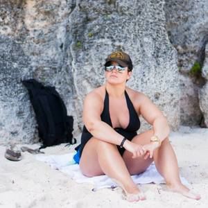 Meet your Posher, Jenny