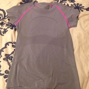 Lululemon swiftly tech tee