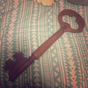 Hanging Key Wall Decoration