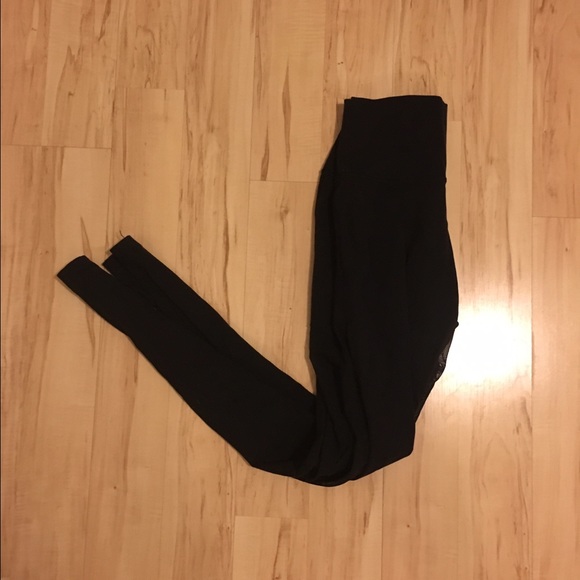 Lululemon Lab Night Tight - Picture 3 of 3