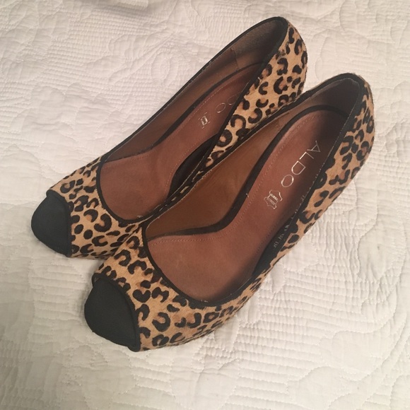 Aldo cheetah print heels size 39 nine