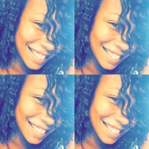 Meet your Posher, Keena