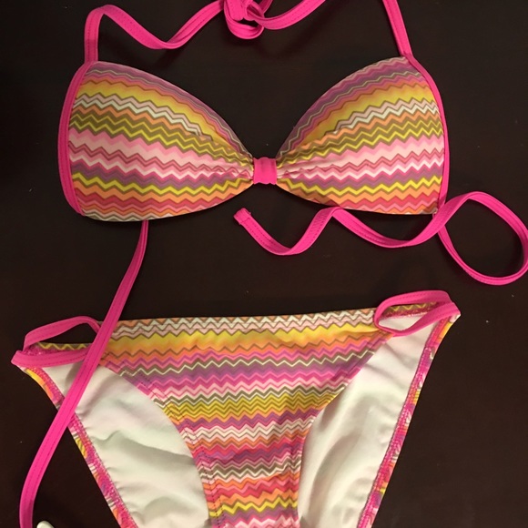 Bikini!