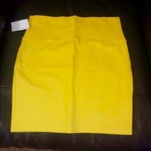 Yellow bodycon mini skirt from Charlotte Russe