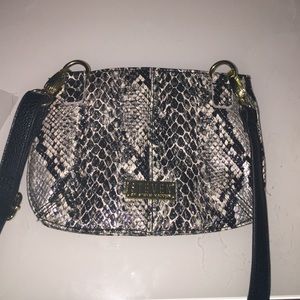📌SOLD📌Steve Madden Crossbody