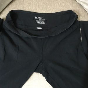 Under armour fitted skinny workout leggings