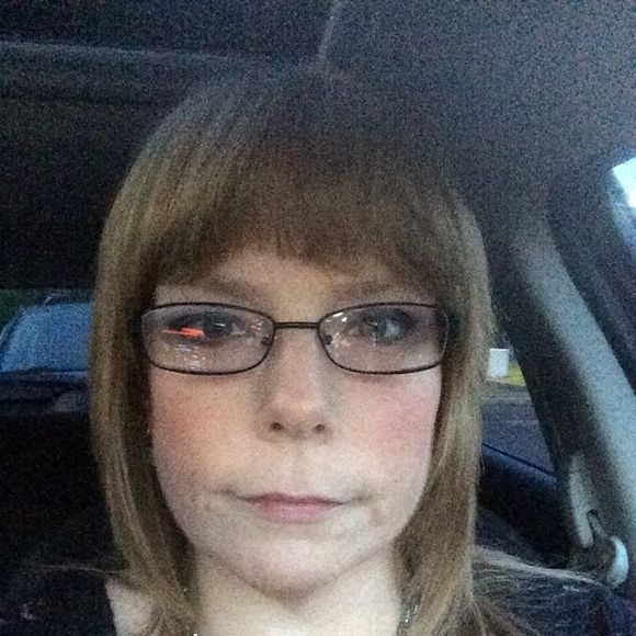 Meet your Posher, Chris - Picture 1 of 1