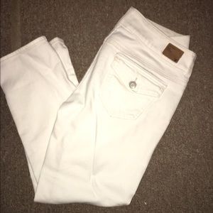 American Eagle white Capris