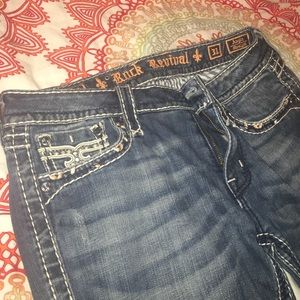 Rock Revival Straight Leg Jeans