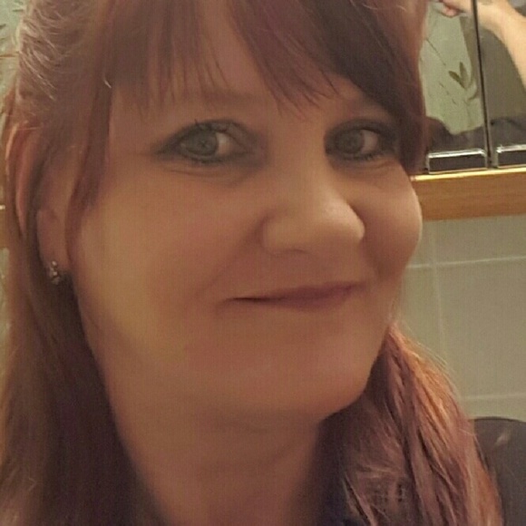 Meet your Posher, Bekki - Picture 1 of 1