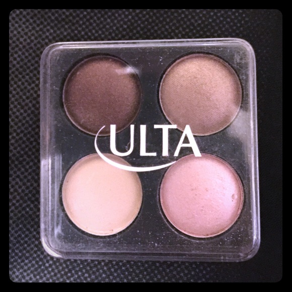 Ulta eyeshadow quad. Used once.