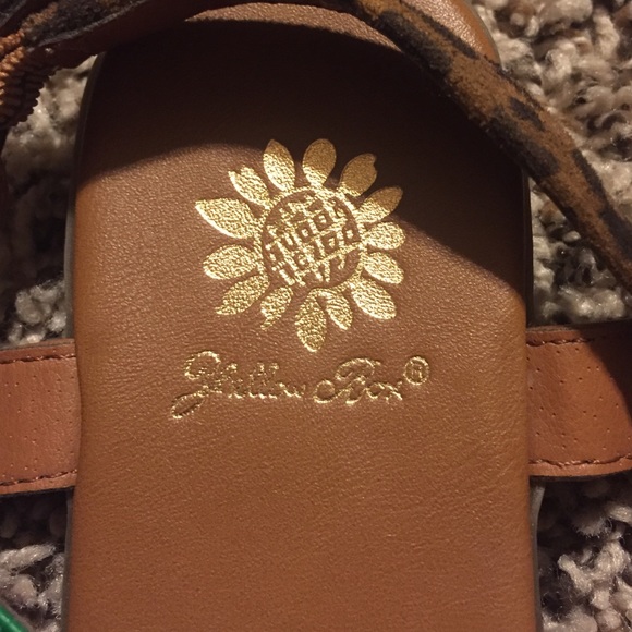 Yellow Box Sandals!! - Picture 3 of 4