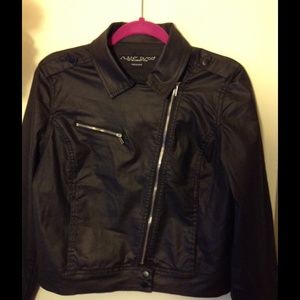 ✨ ✨Faux leather Moto jacket✨✨