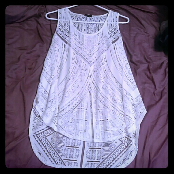 NWOT Aztec patterned tank top