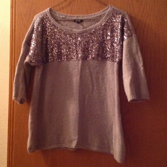 Grey & gunmetal sweater