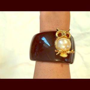 Lilly Pulitzer cuff bracelet with jewel owl