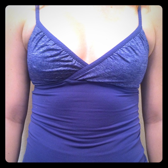 Lululemon tank