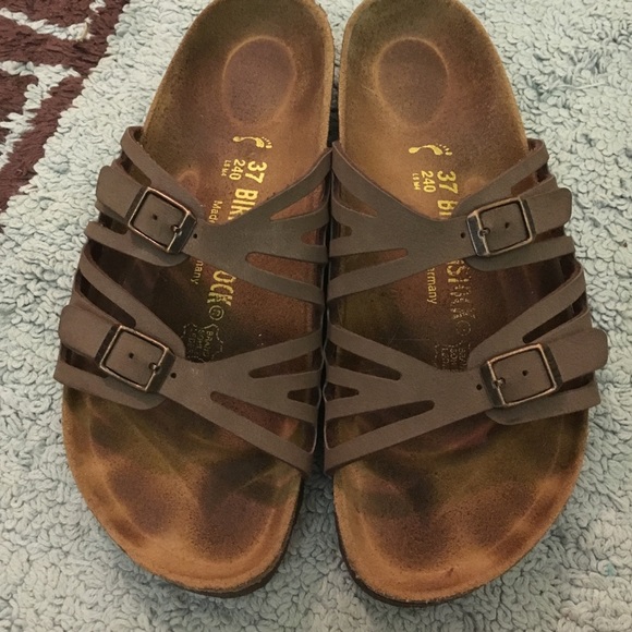 Size 37 (7) Birkenstock shoes - Picture 2 of 3