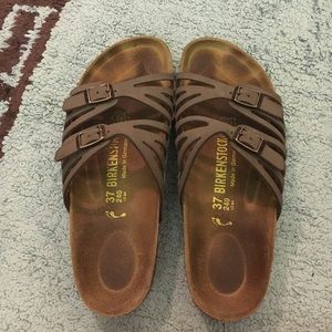 Size 37 (7) Birkenstock shoes