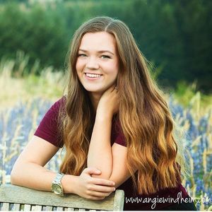 Meet your Posher, Ashley