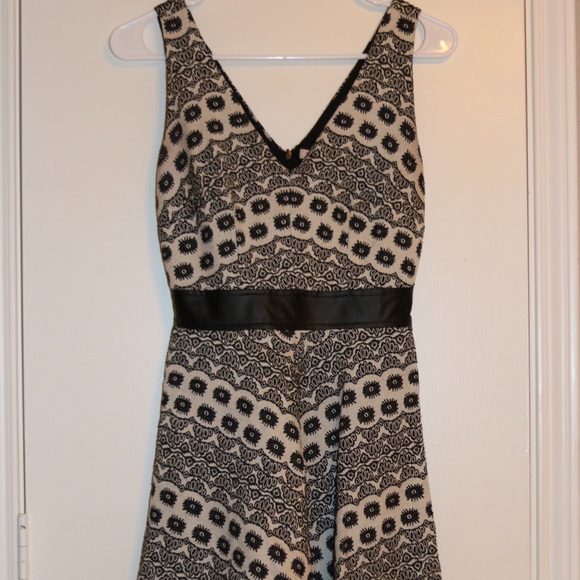 Chelsea and Violet Black and white cocktail dress