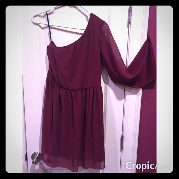One shoulder dress forever XXI
