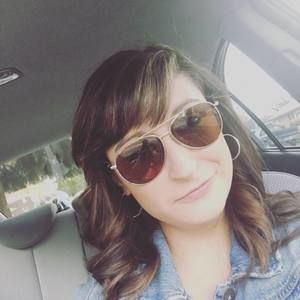 Meet your Posher, Alyssa