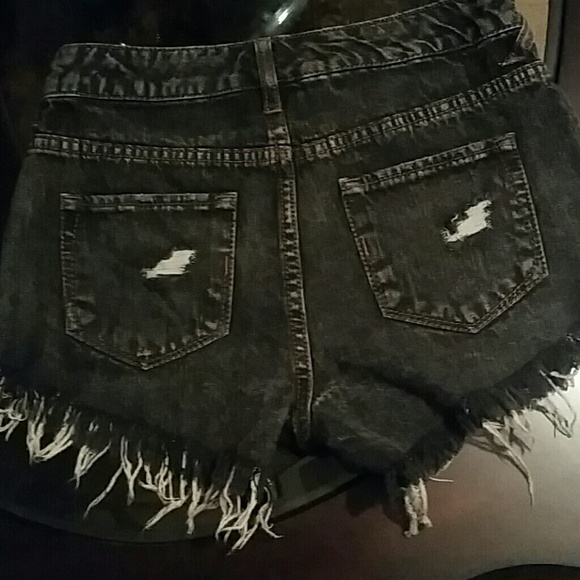 NEW Distressed black high rise shorts. NWOT - Picture 2 of 2