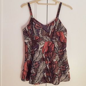 🎉🎉 SALE!! 🎉🎉 GAP Leaf Floral Print Top